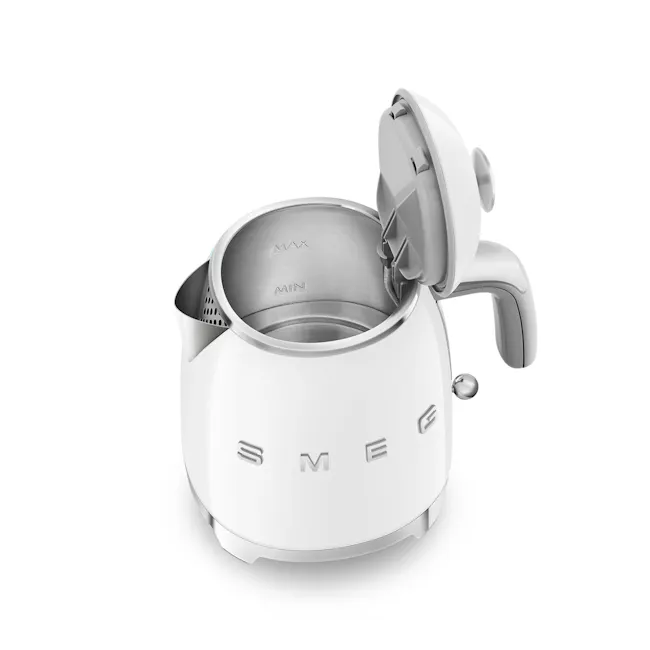 Smeg 0.8L Mini Kettle - White - 2