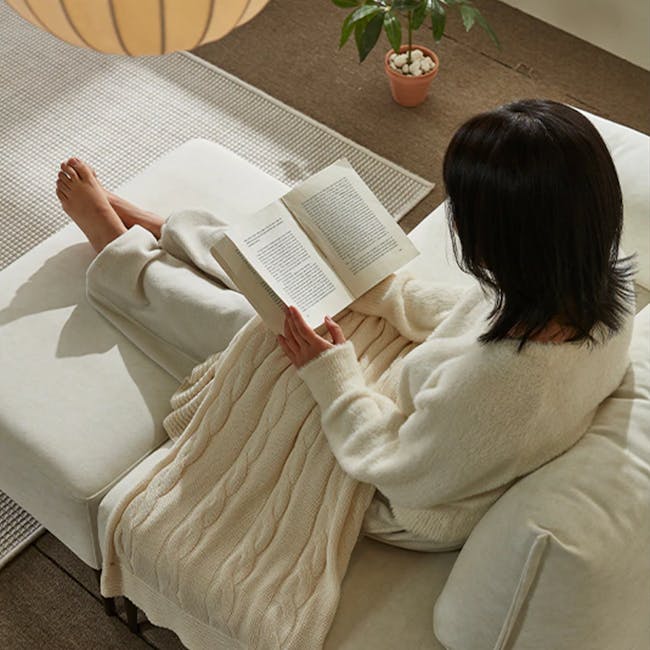 Blanco 2 Seater Day Bed (Pet Friendly) - 8