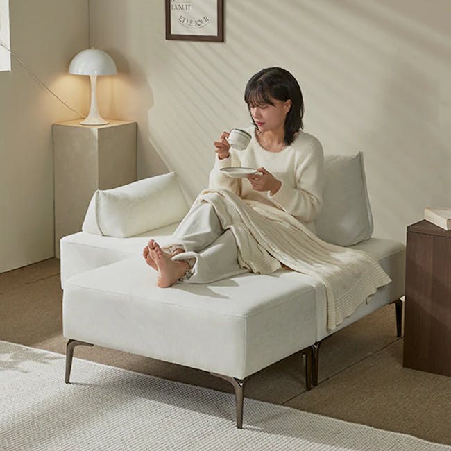 Blanco 2 Seater Day Bed (Pet Friendly) - 9