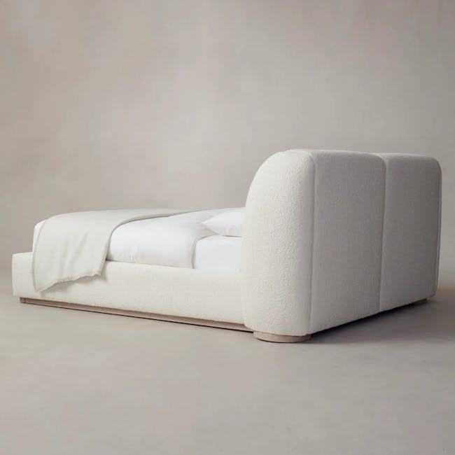 Nova Queen Bed - White Boucle - 2