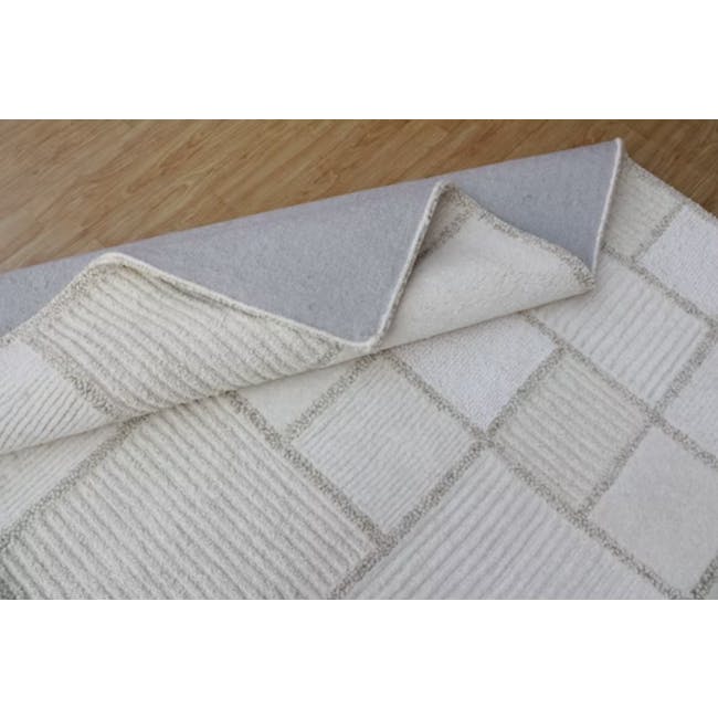 Hugh Textured Wool Rug (3 Sizes) - 3