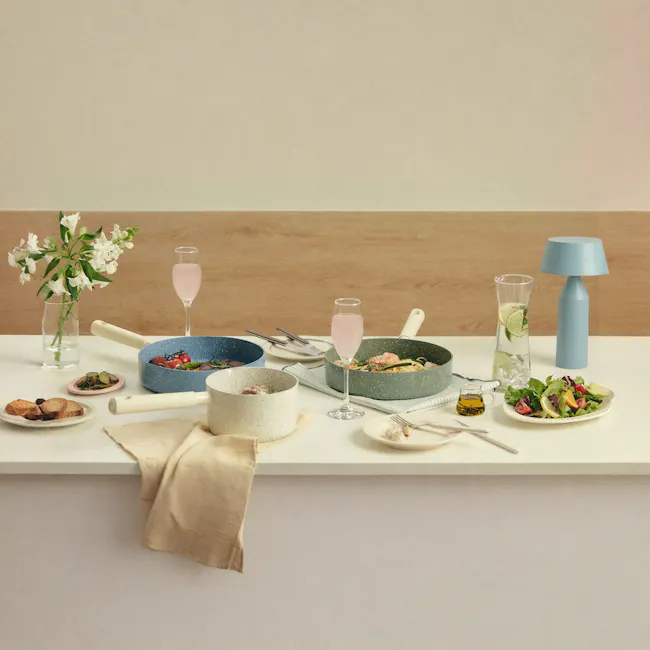 Arong Nonstick Frying Pan - Green & Cream White - 6 - lavender table, minimalist dining, modern decor, fresh ingredients