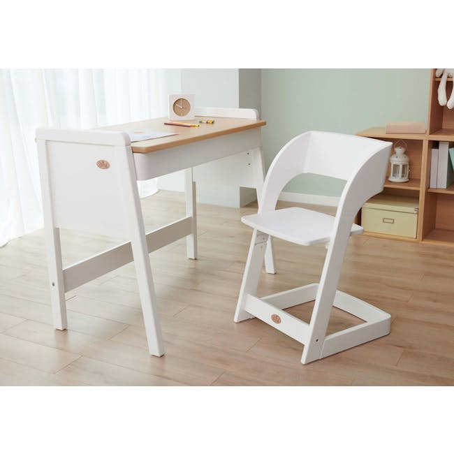 Tidy Desk with Hutch - Barley White Almond - 1