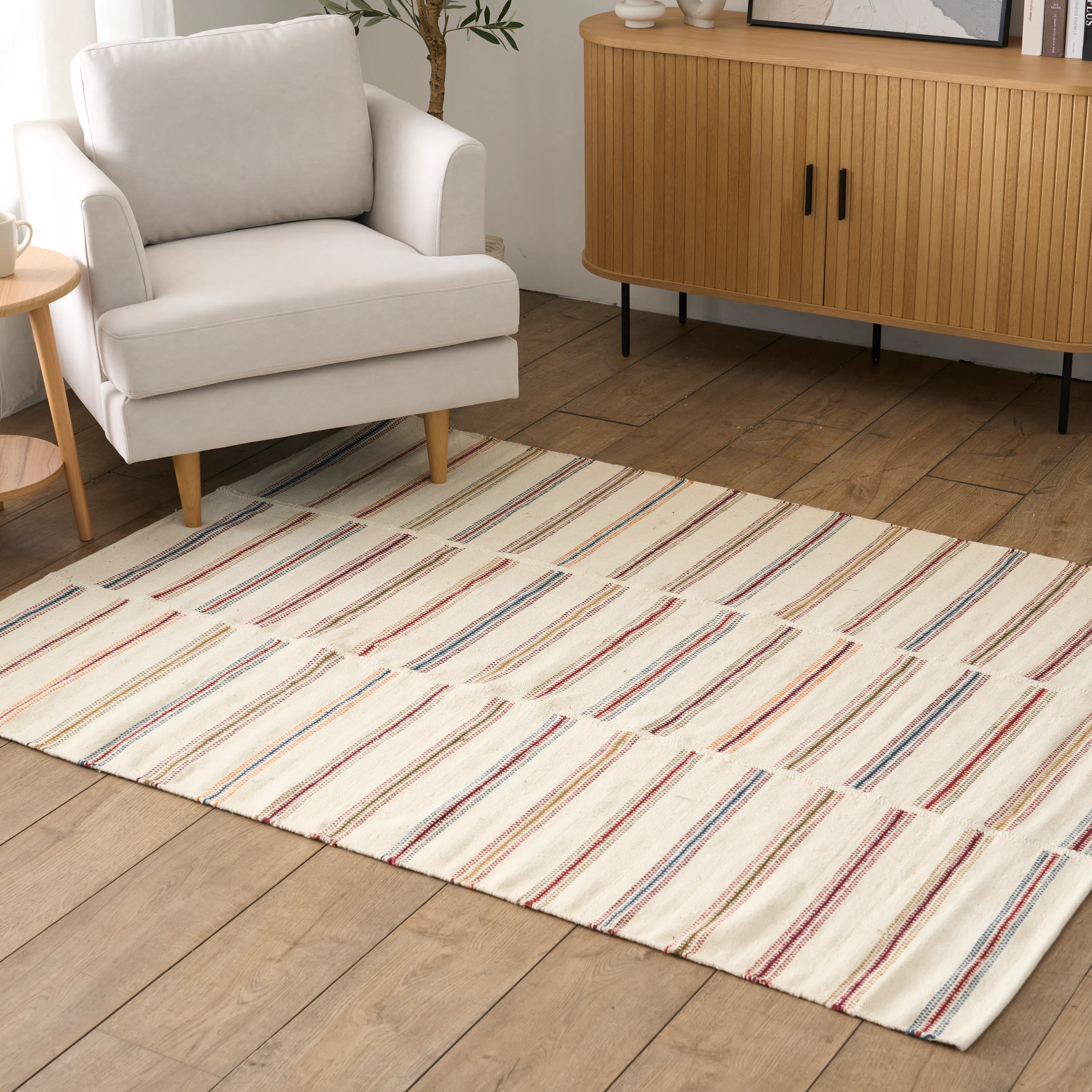 Dassel Low Pile Rug - 2m x 1.5m - 9