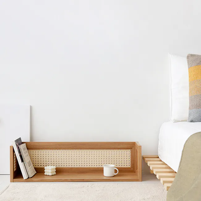 Belig Rattan Wall Shelf - Oak - 8 - Wooden bedside table, minimalist design, white and beige color scheme, modern decor