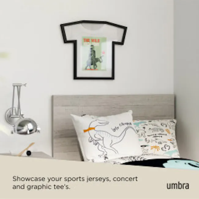 T-Frame T-Shirt Display Small - Black - 10