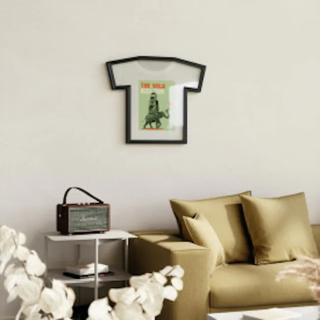 T-Frame T-Shirt Display Small - Black - 16