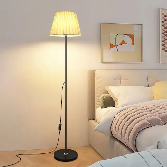Fenry Floor Lamp - Black - 2