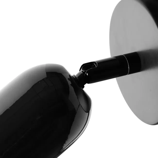 Hetta Wall Light - Black - 4 - Sleek, glossy black handle, Reflective surface with subtle texture, Curved, modern design