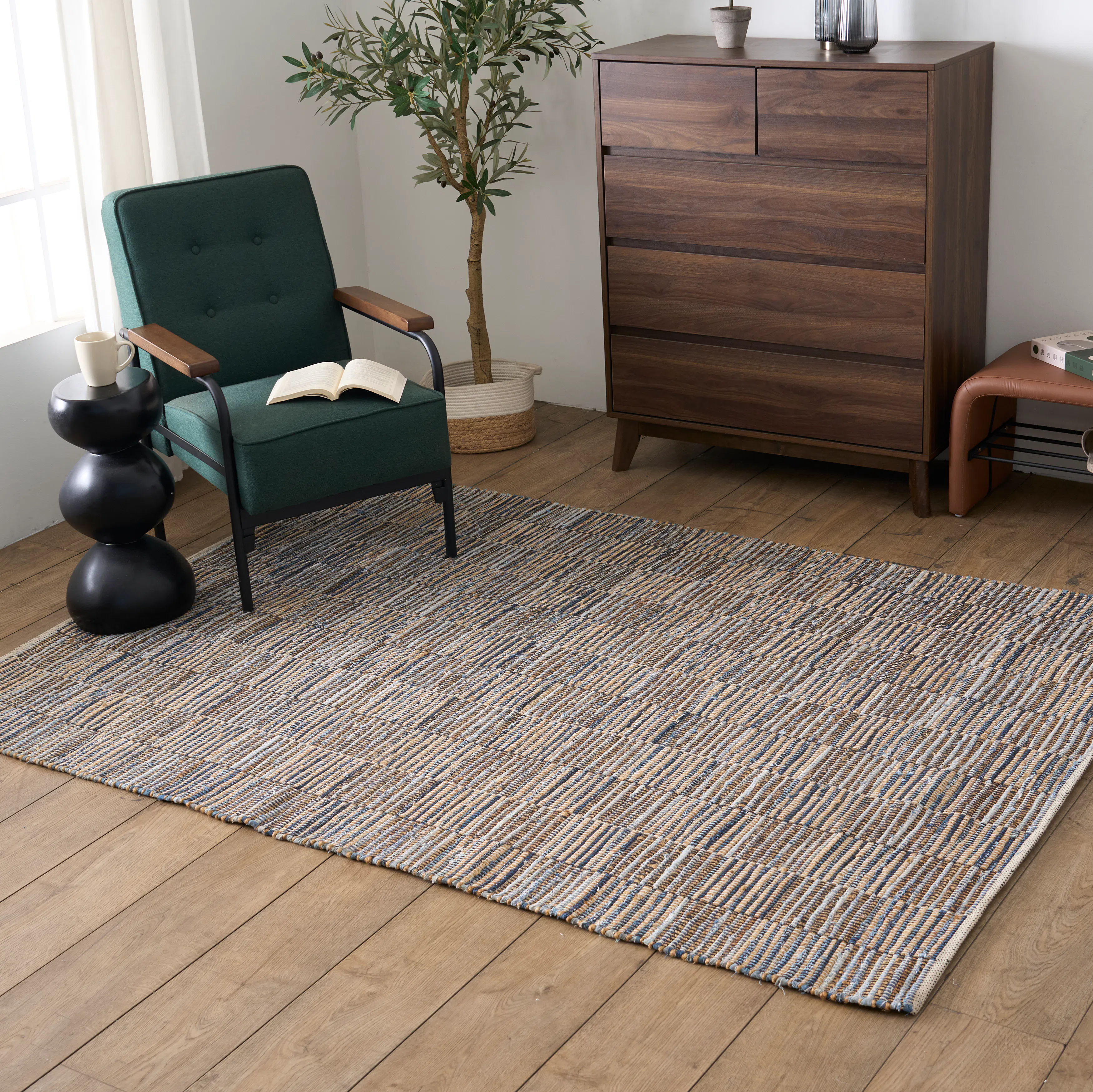 Rodeo Low Pile Rug  (Blue/Natural) - 2.3m x 1.6m - 9