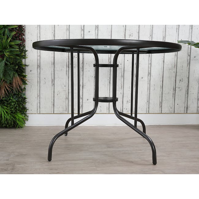 Sloane Round Outdoor Table 1m - 4