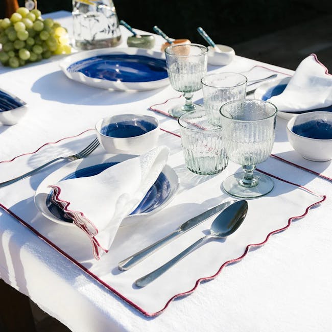 Como Scallop Linen Napkin (1 Pc) - Bordeaux - 5