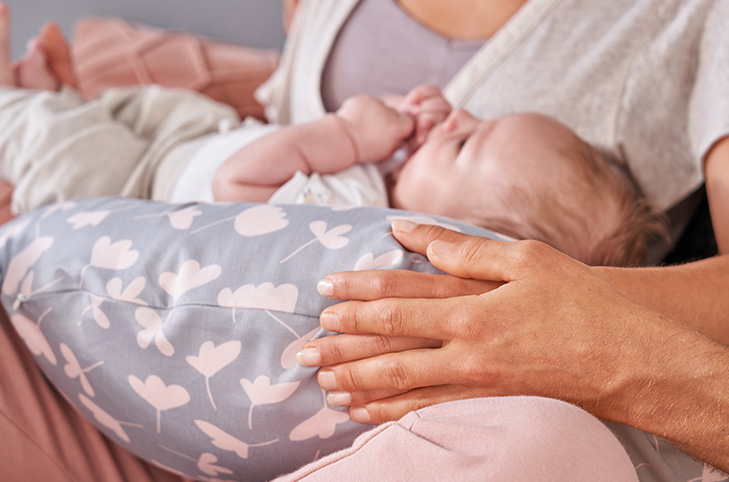 Theraline The Original Maternity and Nursing Pillow Hummingbird