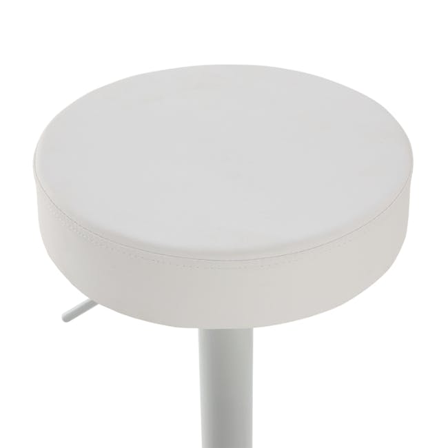 Ford Bar Stool - White (Faux Leather) - 6 - Round, white, cushioned stool, minimalist design, modern aesthetic, sleek