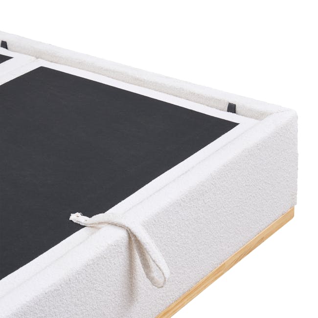 Nova Queen Storage Bed in White Boucle with 2 Natalia Bedside Tables - 17 - White textured carpet, black area rug, light