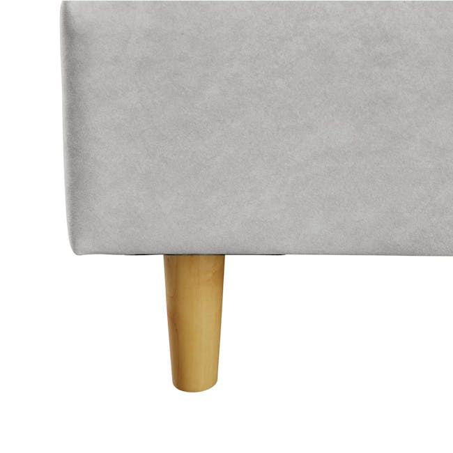 Kieran King Bed - Silver (Scratch Resistant) - 6 - Gray fabric tablecloth, wooden legs, minimalist design, soft texture