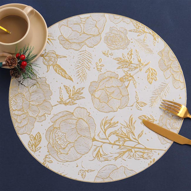 RAPEE Eyre Round Placemat - Gold - 4 - Golden floral placemat, gold leaf design, elegant table setting, intricate floral