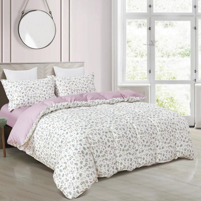 Flower Fields 100% Cotton Sateen Full Bedding Set (3 Sizes) - 1