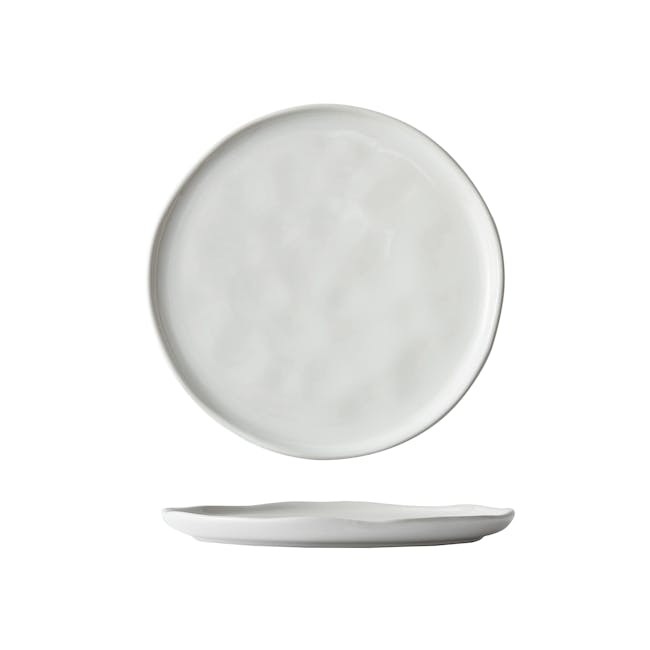 Luzerne Ripple Plate - White Dew (4 Sizes) - 1 - White ceramic plate, minimalist design, smooth surface, glossy finish