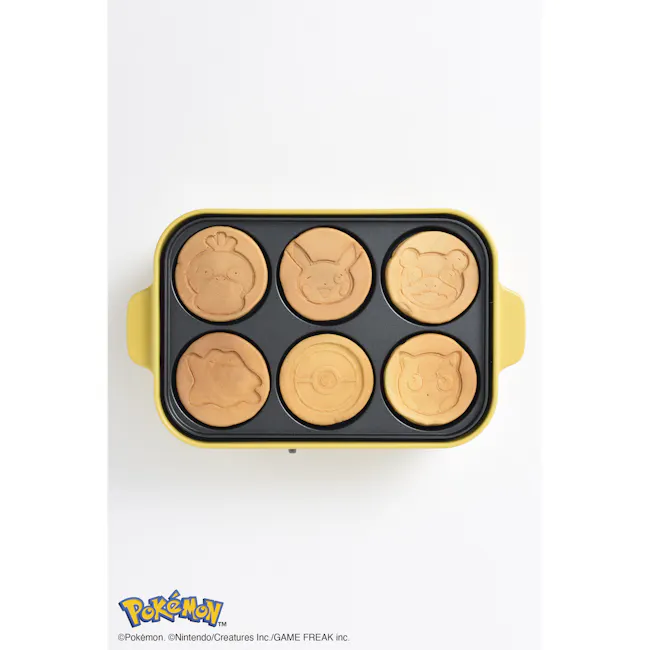 BRUNO Compact Pancake-Plate - Pokémon Special Edition - 3 - Pokémon-themed baked goods in a yellow container, Six cute