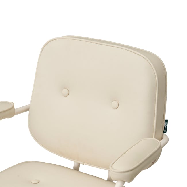 Brooke Mid Back Office Chair - Cream (Pet Friendly) - 7