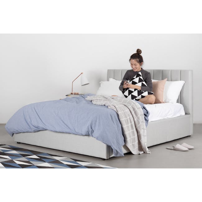 Audrey King Storage Bed in Silver Fox (Fabric) with 2 Leland Twin Drawer Bedside Tables - 1
