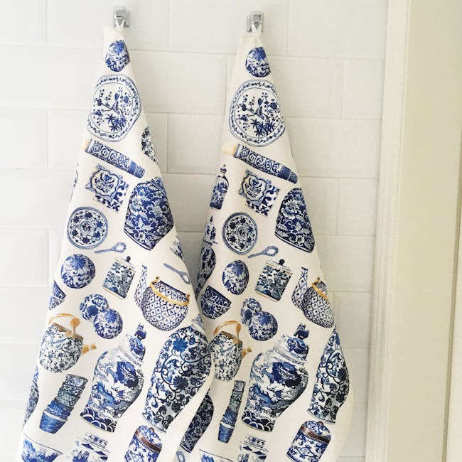 Singlapa Blue Porcelain Tea Towel - 1