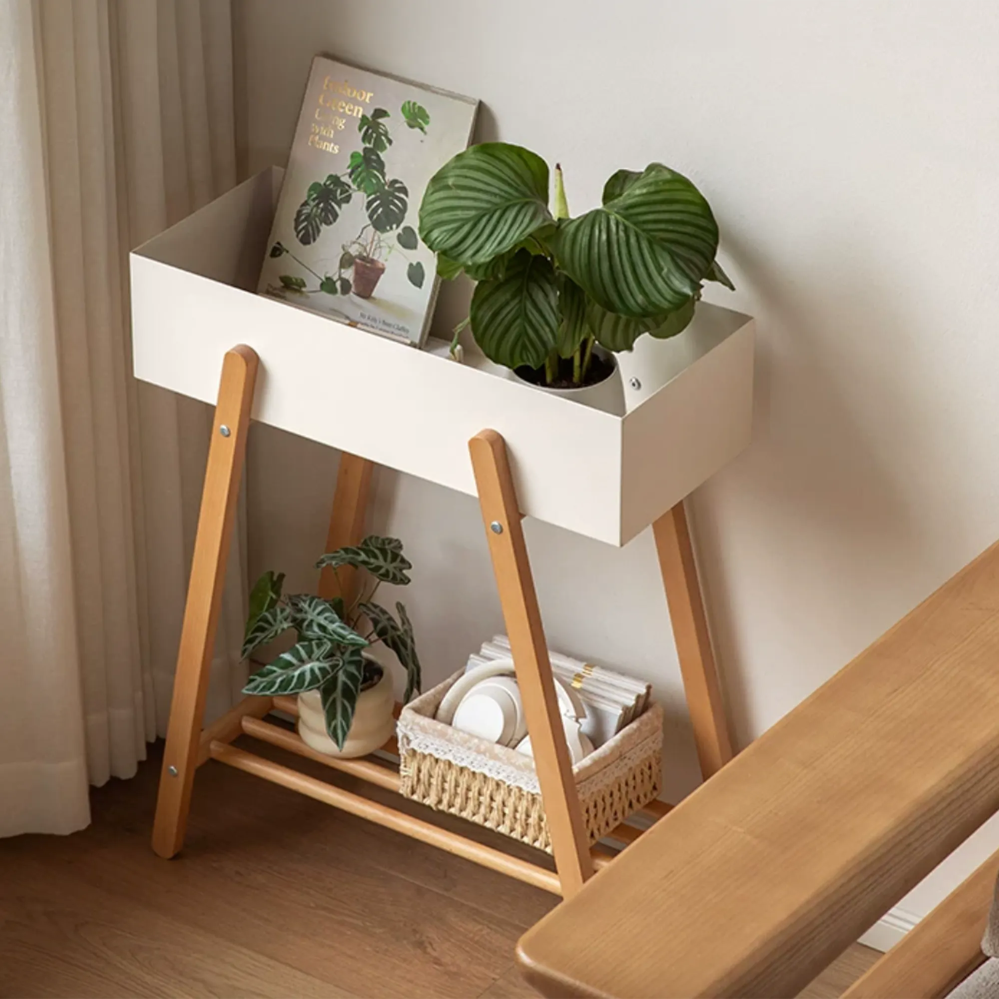 Plisse Planter Rack - 7