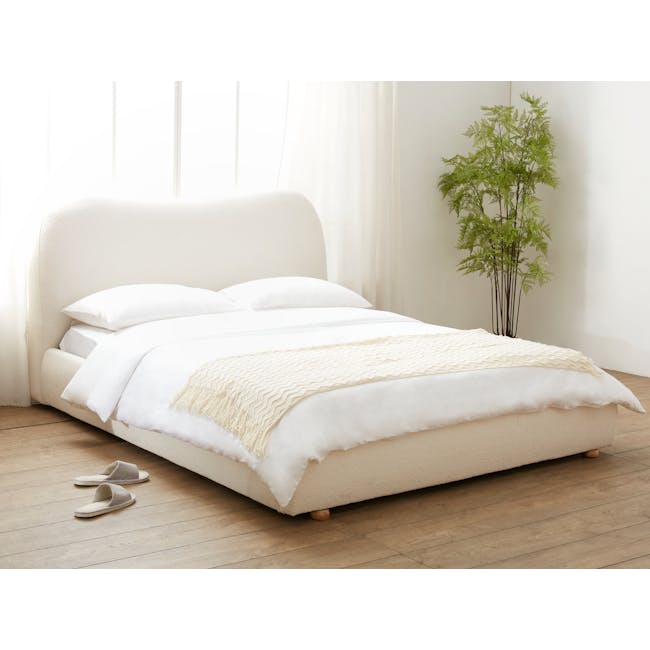 Arianna Queen Bed - Ivory Boucle - 1