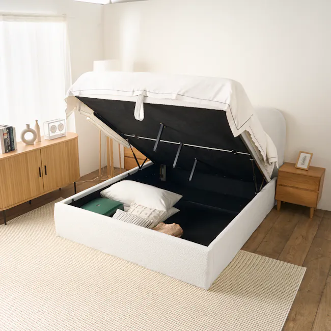Arianna Queen Storage Bed - White Boucle - 3