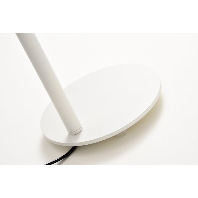 Thora Table Lamp - White - 3