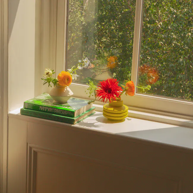 Strata Vase Mini - Cream - 2