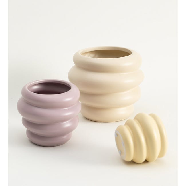 Cronut Ceramic Pot - Matte Cream - 1