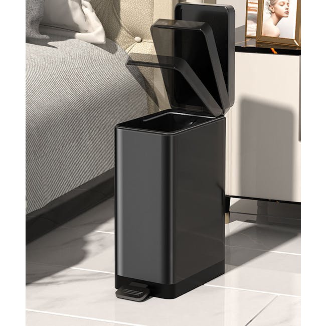 Jerry Pedal Waste Bin 6L - Stainless Steel - 3 - modern bedroom corner, sleek black trash can, minimalist decor