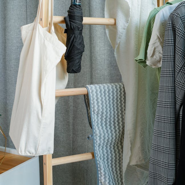 ecoHOUZE Wooden Foldable Corner Clothing Rack - 5