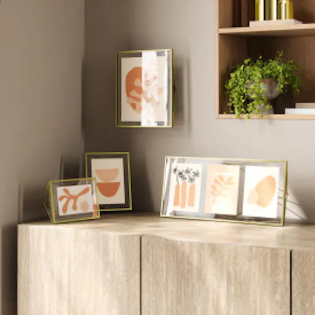 Prisma Photo Display 8 x 10 - Brass - 2