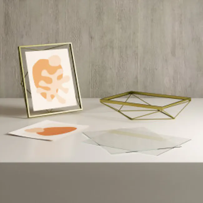Prisma Photo Display 8 x 10 - Brass - 10