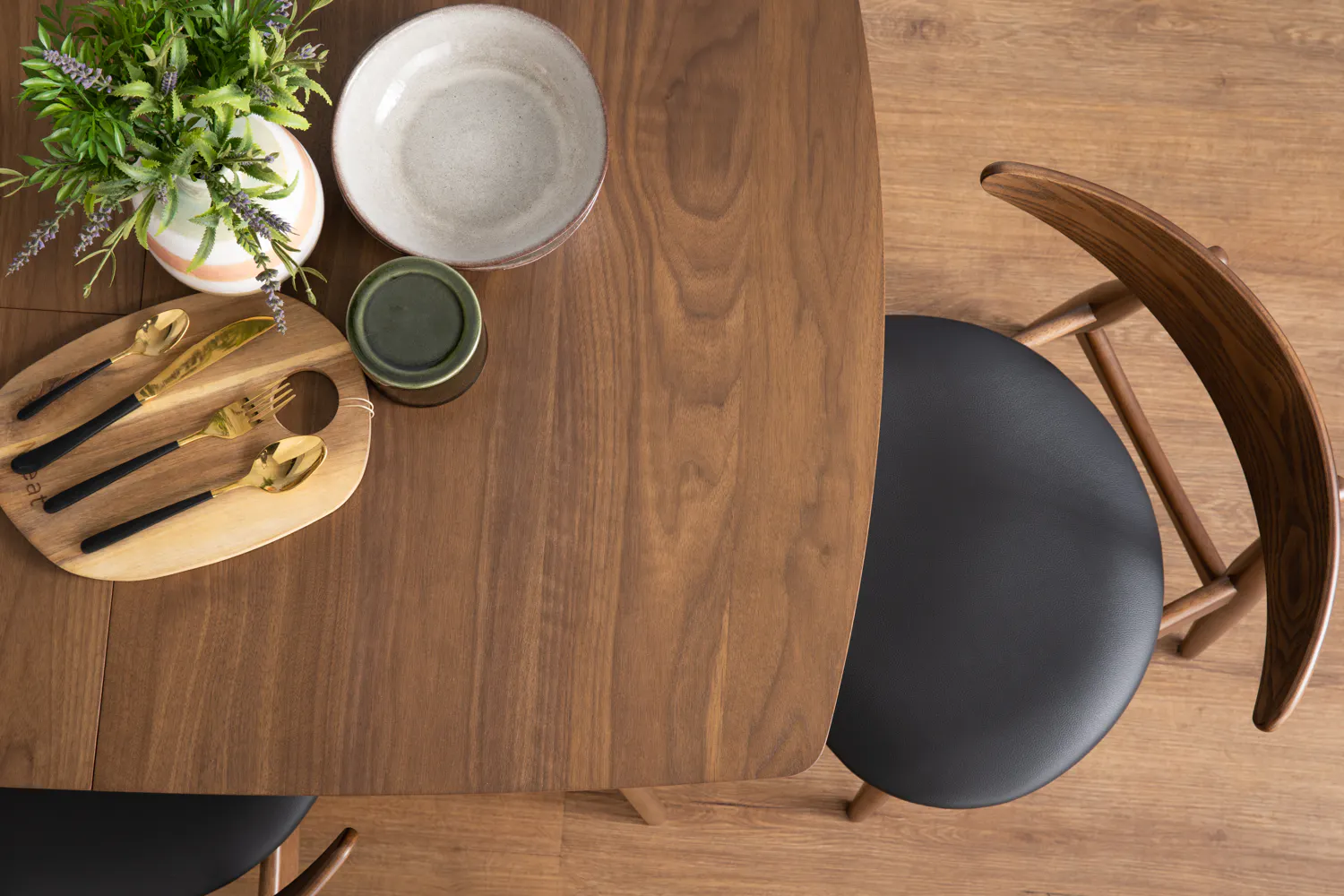 Bolton Dining Table 1.6m in Walnut with 4 Tricia Dining Chair in Espresso - 11