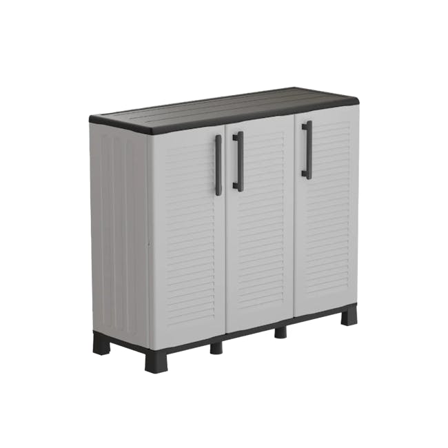 Linea Family 3-Door Base Cabinet - 1