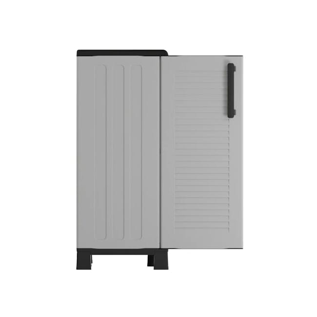 Linea Family 3-Door Base Cabinet - 8