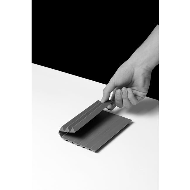 OMMO Flip Folding Trivet - Terracotta - 2