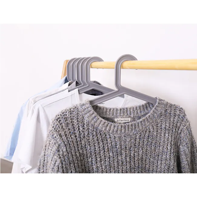 Zoe Plastic Hanger - Grey - 3