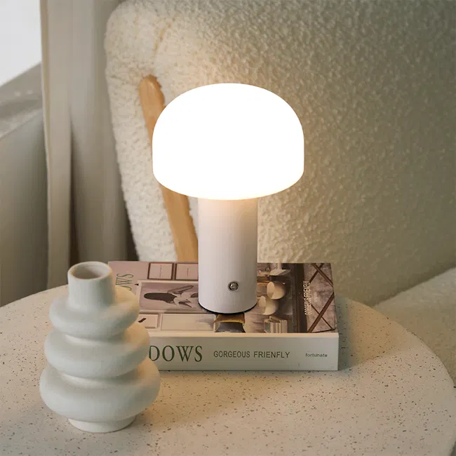 Juna LED Table Lamp - White - 2