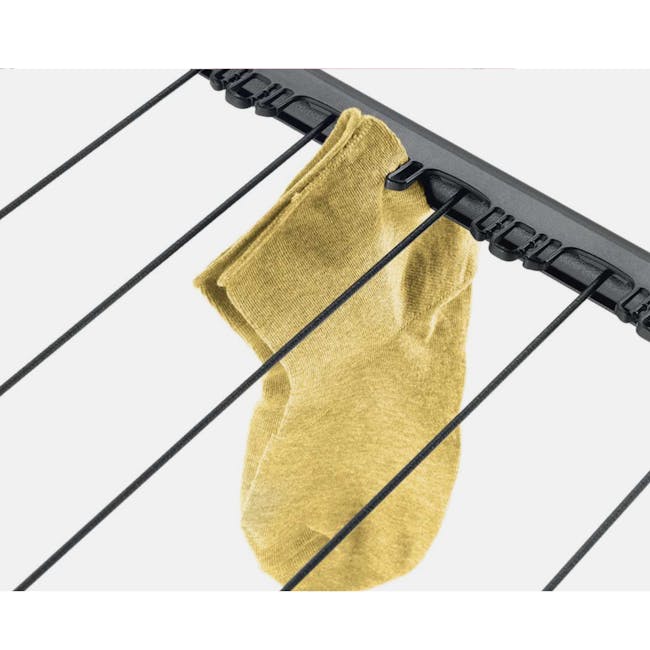 Metaltex Hydra Onyx Wing Laundry Drier - Black - 3 - Yellow fabric sock, black fabric holder, ergonomic design, fabric