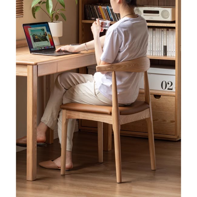 Wayn Chair - Oak, Tan (Faux Leather) - 3