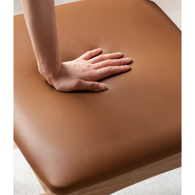Wayn Chair - Oak, Tan (Faux Leather) - 10