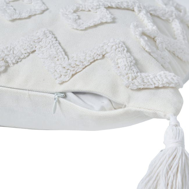 Geo Lattice with Tassels Lumbar Cushion - 5