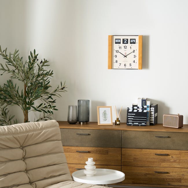 TWEMCO Square Wood Flip Clock - Oak - 7
