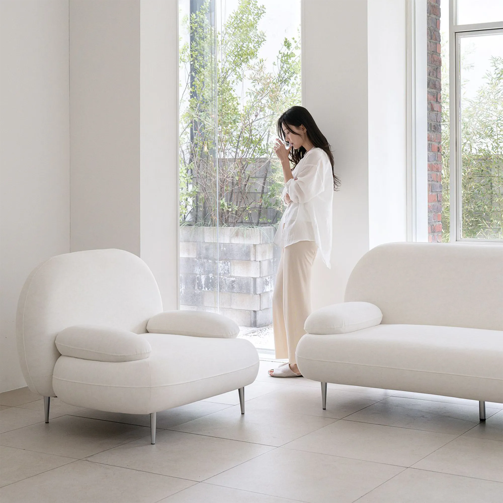 Konen Armchair (Pet Friendly) - 12