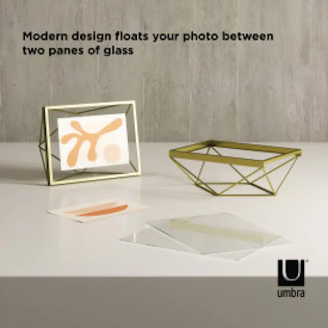 Prisma Photo Display 4 x 6 - Brass - 12